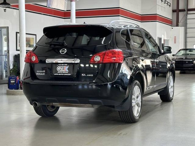 Photo of 2013 BLACK Nissan Rogue