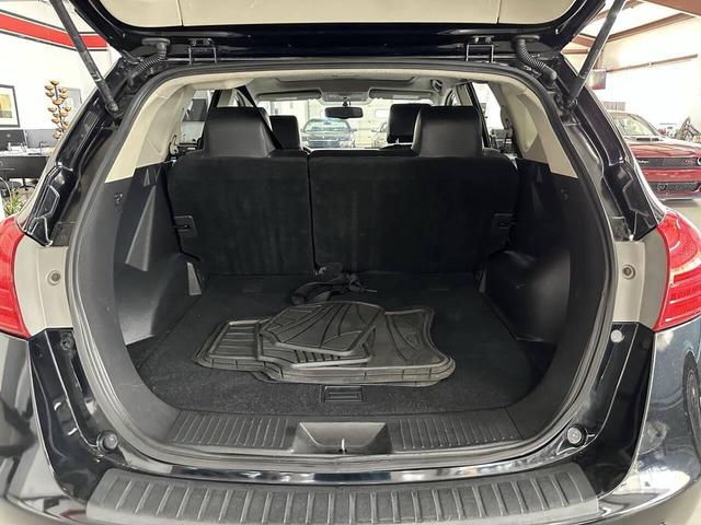 Photo of 2013 BLACK Nissan Rogue