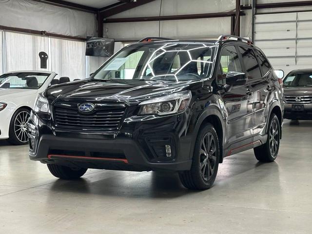 Photo of 2019 Crystal Black Silica Subaru Forester