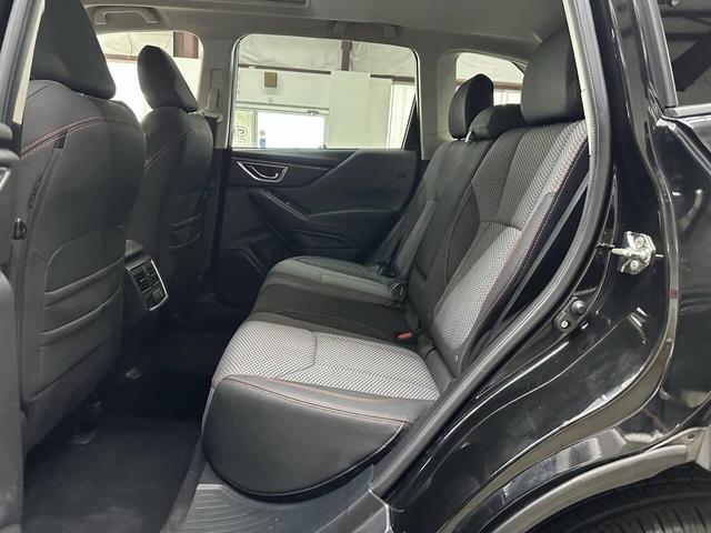 Photo of 2019 Crystal Black Silica Subaru Forester