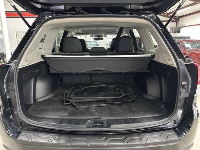Photo of 2019 Crystal Black Silica Subaru Forester