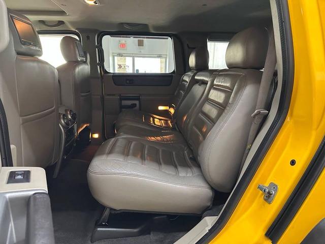 Photo of 2003 Yellow Hummer H2