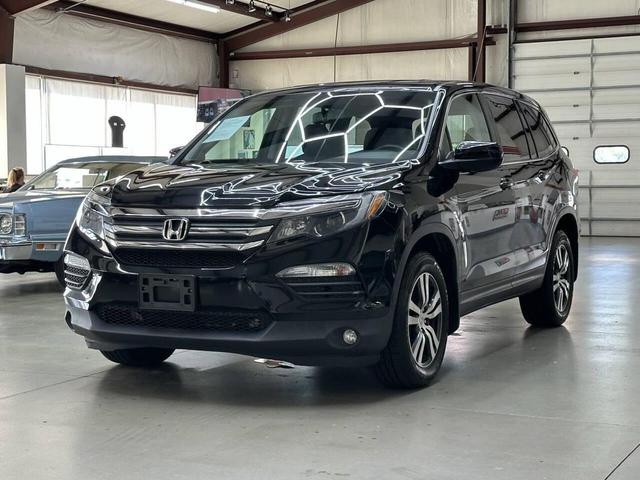 Photo of 2018 Crystal Black Pearl Honda Pilot