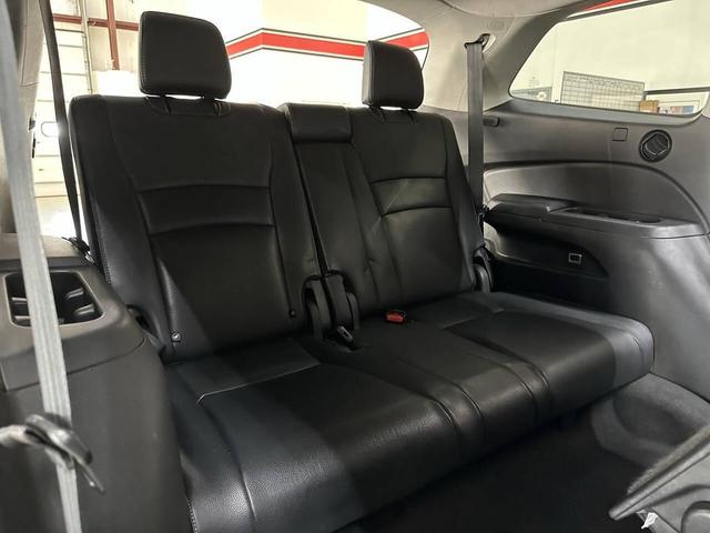 Photo of 2018 Crystal Black Pearl Honda Pilot