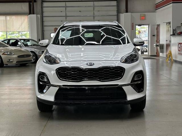 Photo of 2021 Snow White Pearl Kia Sportage