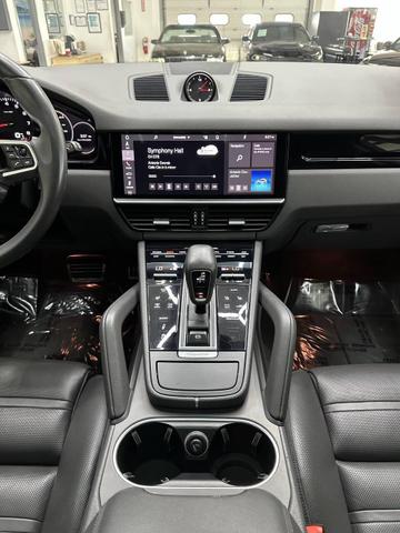 Photo of 2019 BLUE Porsche Cayenne