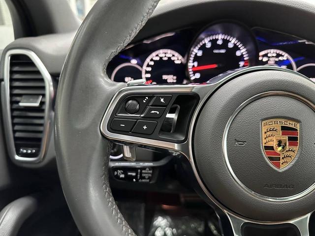 Photo of 2019 BLUE Porsche Cayenne