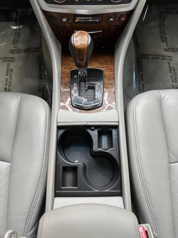 Photo of 2009 Thunder Gray ChromaFlair Cadillac SRX