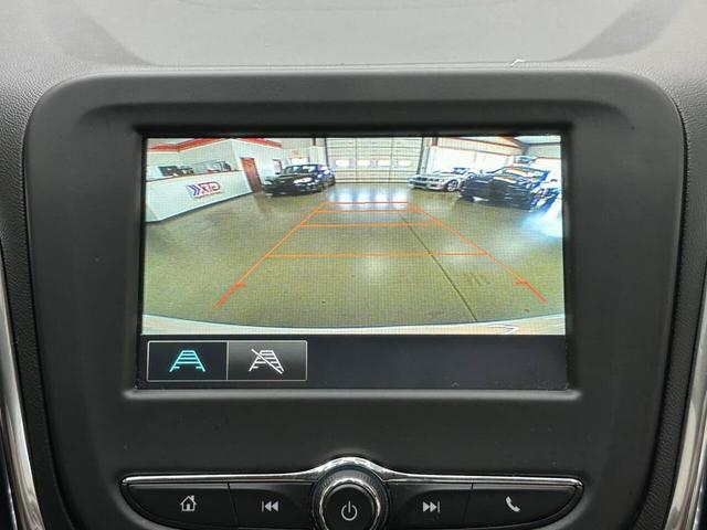 Photo of 2018 Summit White Chevrolet Equinox