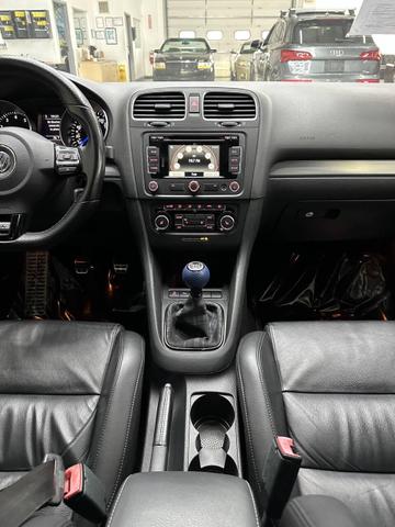 Photo of 2013 Rising Blue Metallic Volkswagen Golf R