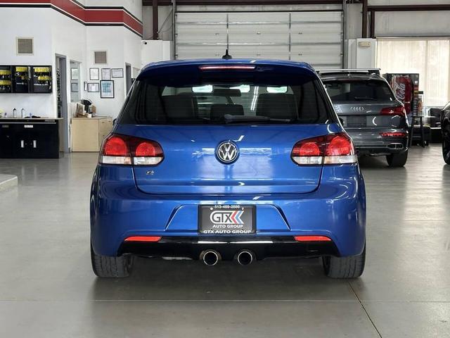 Photo of 2013 Rising Blue Metallic Volkswagen Golf R