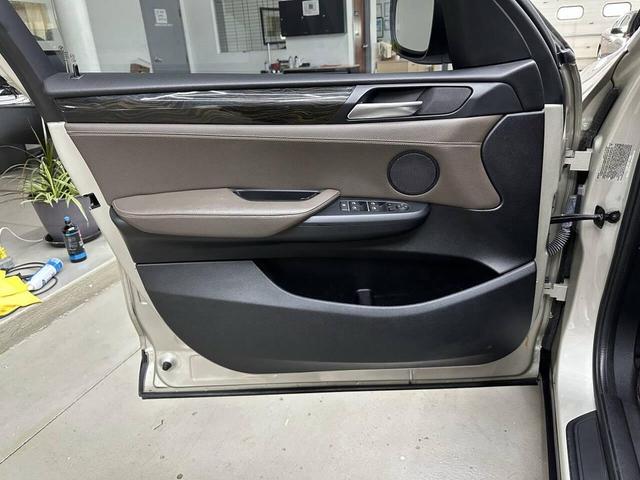 Photo of 2014 GOLD BMW X3