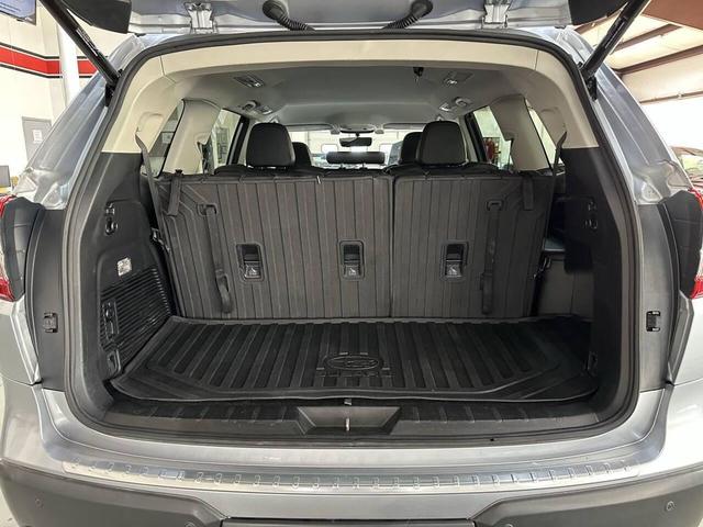 Photo of 2019 Ice Silver Metallic Subaru Ascent