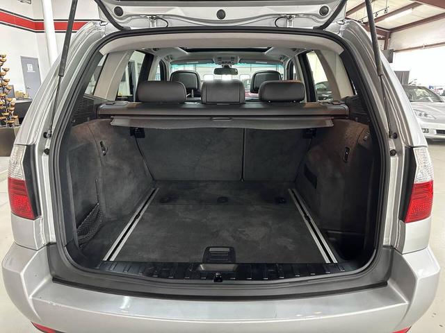 Photo of 2009 SILVER BMW X3
