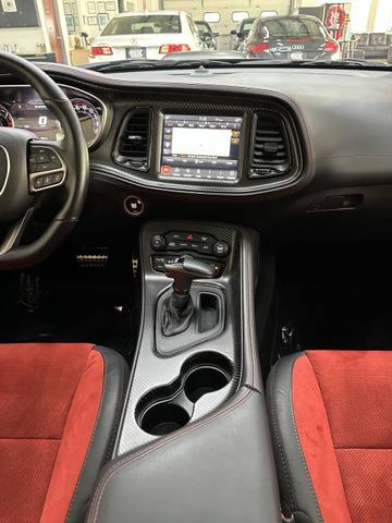 Photo of 2020 RED Dodge Challenger