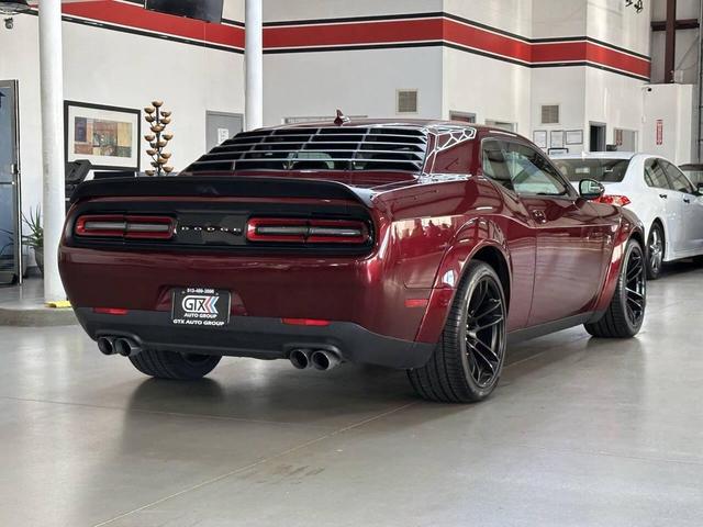 Photo of 2020 RED Dodge Challenger