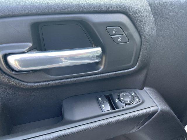 Photo of 2025 Summit White Chevrolet Silverado 3500