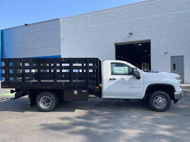 Photo of 2025 Summit White Chevrolet Silverado 3500