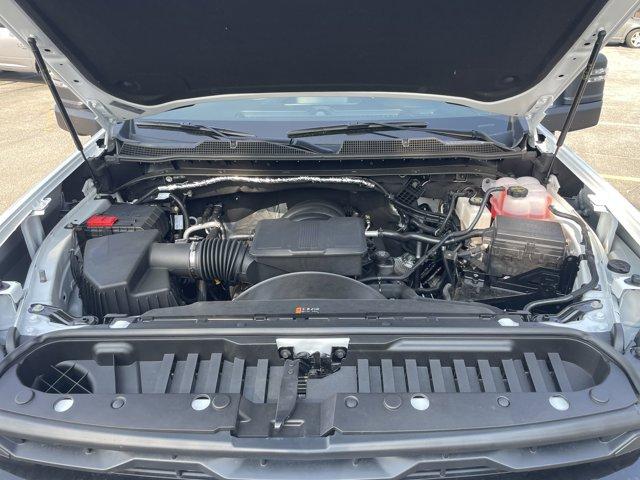 Photo of 2025 Summit White Chevrolet Silverado 3500