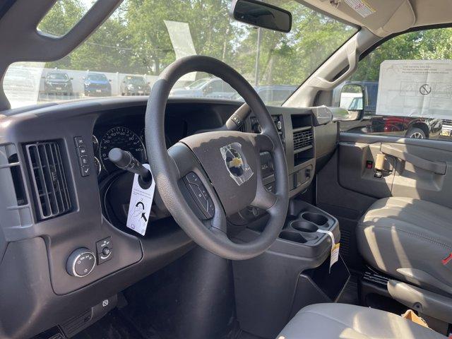 Photo of 2025 Summit White Chevrolet Express 2500