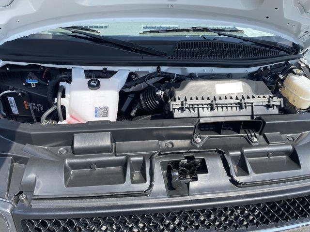 Photo of 2025 Summit White Chevrolet Express 2500