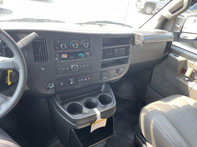 Photo of 2025 Summit White Chevrolet Express 2500