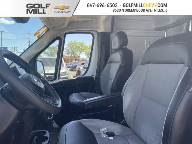 Photo of 2023 Bright White Clearcoat RAM ProMaster 2500