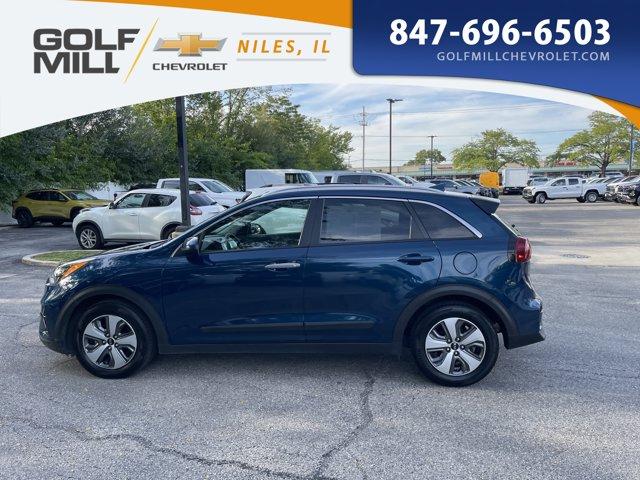 Photo of 2020 Deep Cerulean Kia Niro