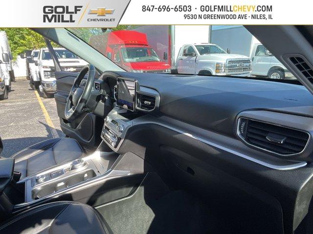 Photo of 2023 AGATE BLACK METALLIC Ford Explorer