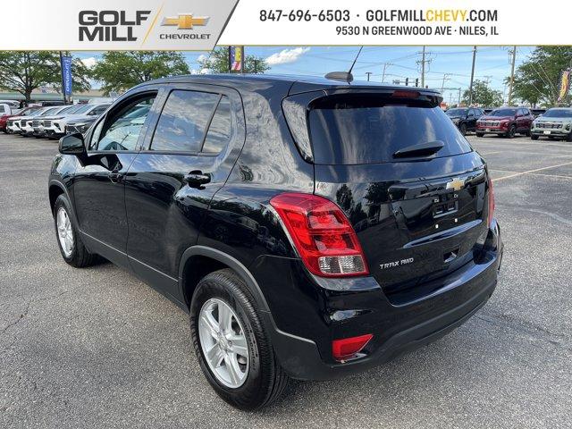 Photo of 2022 Mosaic Black Metallic Chevrolet Trax