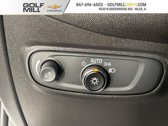 Photo of 2023 Summit White Chevrolet Equinox