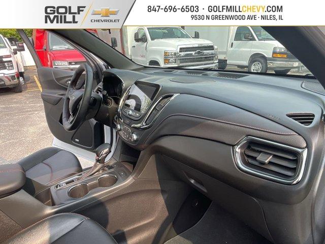 Photo of 2023 Summit White Chevrolet Equinox