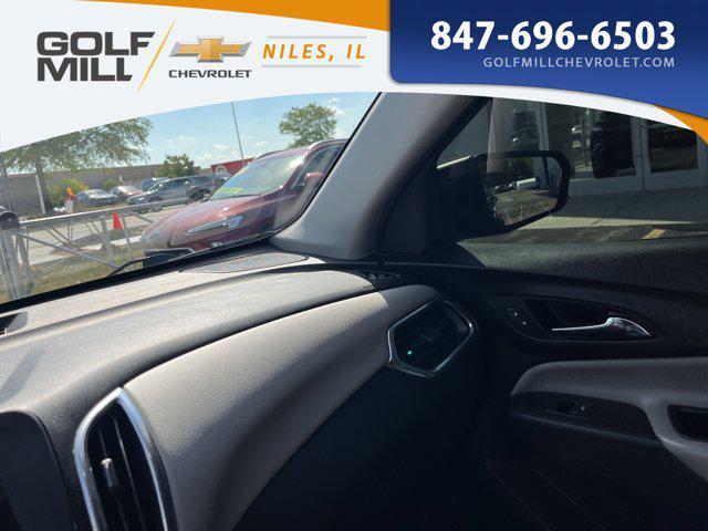 Photo of 2022 Blue Glow Metallic Chevrolet Equinox