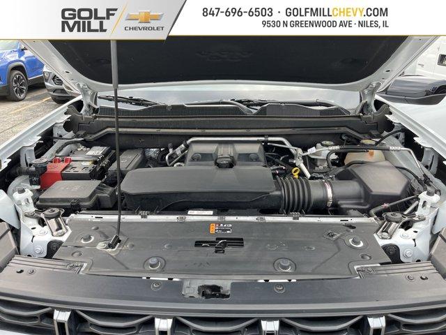 Photo of 2024 Summit White GMC Canyon