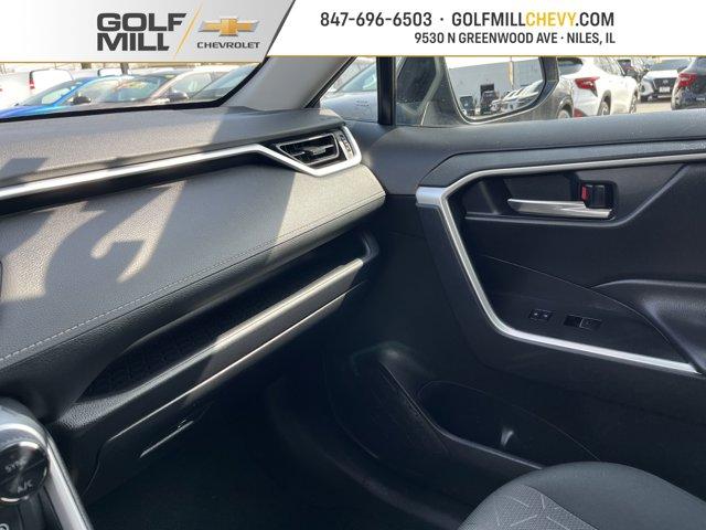 Photo of 2024 Midnight Black Metallic Toyota RAV4