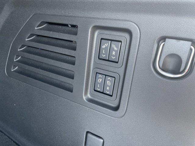 Photo of 2026 RADIANT RED Chevrolet Traverse