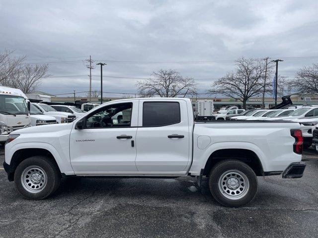 Photo of 2025 Summit White Chevrolet Colorado