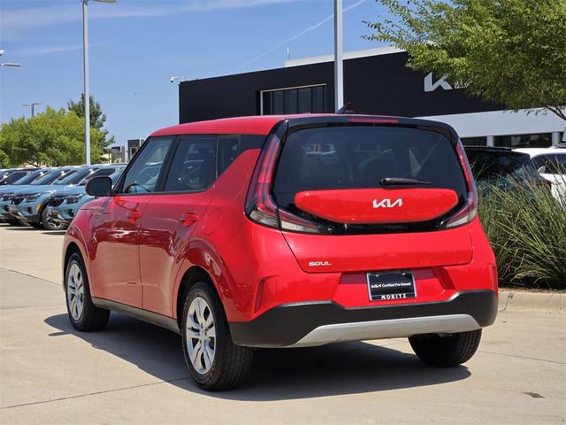 Photo of 2023 Inferno Red Kia Soul
