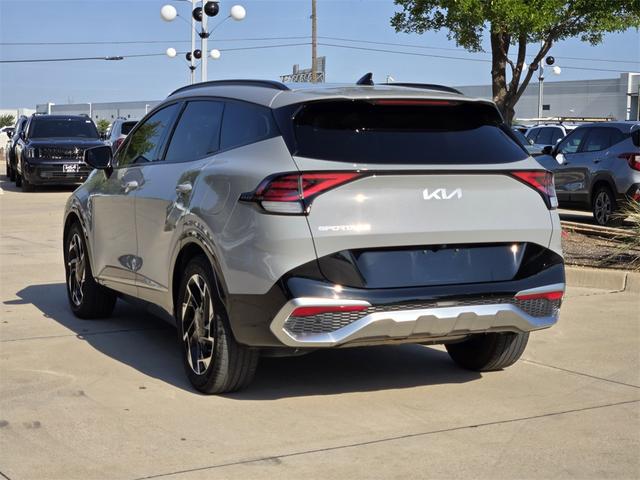 Photo of 2024 Wolf Gray Kia Sportage