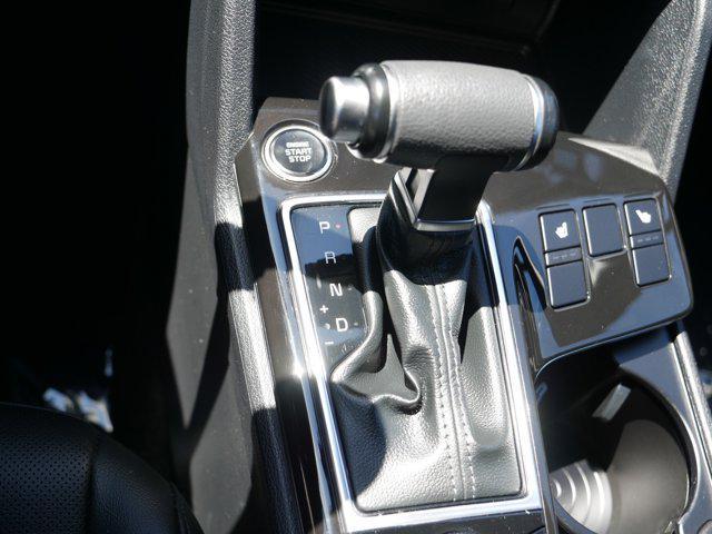 Photo of 2023 Ebony Black Kia Sportage