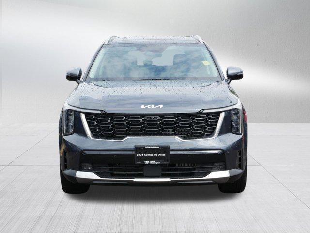 Photo of 2024 Gravity Grey Kia Sorento