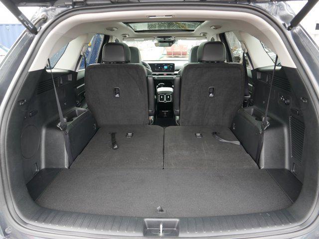 Photo of 2024 Gravity Grey Kia Sorento