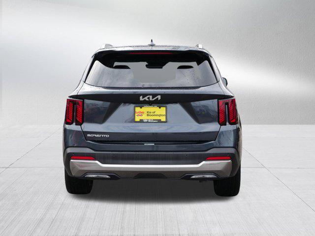 Photo of 2024 Gravity Grey Kia Sorento
