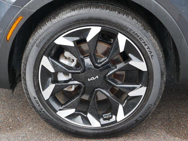 Photo of 2024 Gravity Grey Kia Sorento