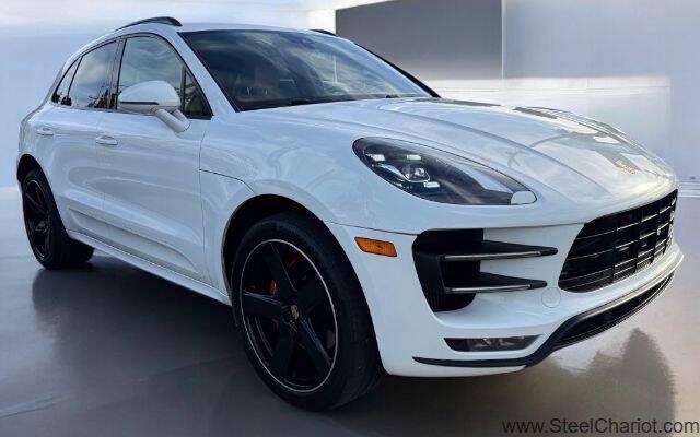 Photo of 2017 White Porsche Macan