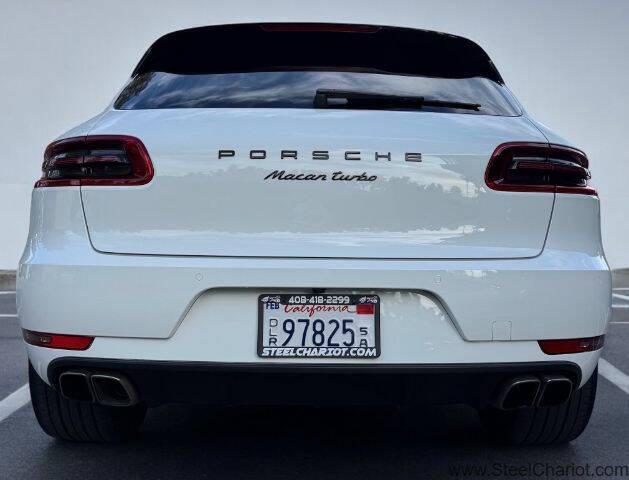 Photo of 2017 White Porsche Macan