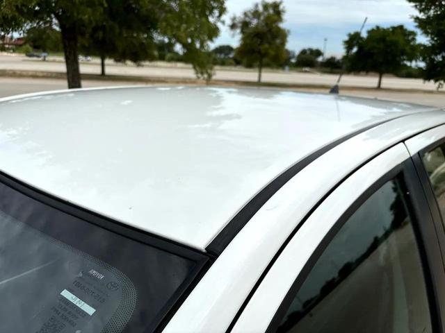Photo of 2006 Polar White Scion xA