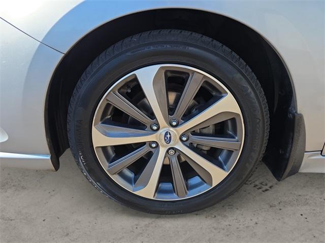 Photo of 2019 Ice Silver Metallic Subaru Legacy