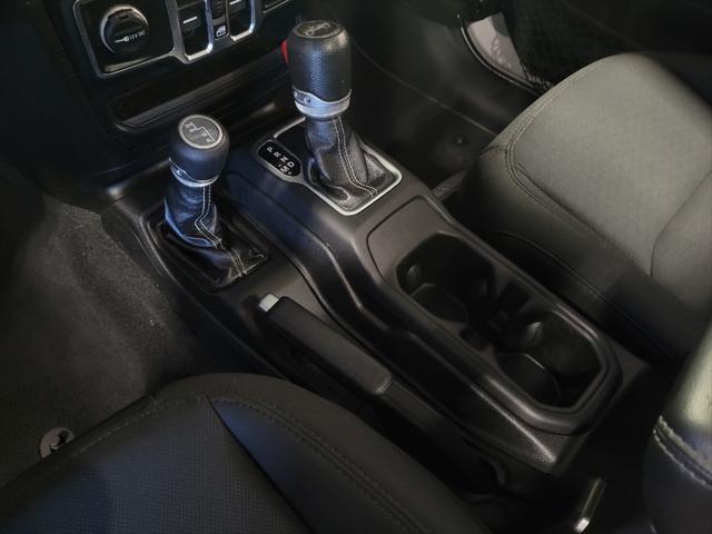 Photo of 2019 Bright White Clearcoat Jeep Wrangler Unlimited