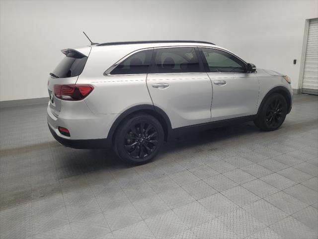 Photo of 2019 Silver Kia Sorento
